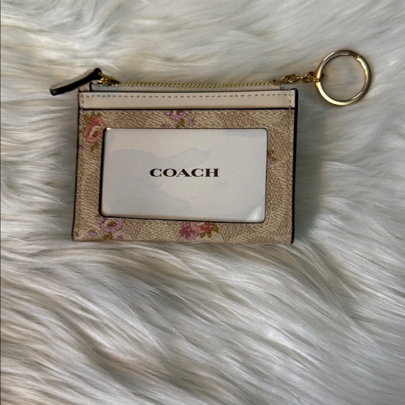 Coach Beige Floral Card Holder NEW - Picture 2 of 4